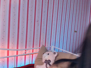 Hvaramontyana spicy trash fucks herself with a dildo