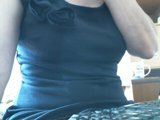 larara adorable chick pulls vagina