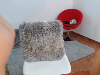 Lilithanastasia Curly woman