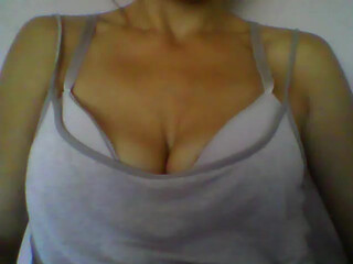 Lovelovelovex sexy chicks twirl big butts