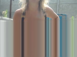 Maluskatvoya hot young lady is fucking pussy