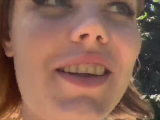 mariannaa harlot gets an orgasm