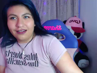 Sharon3horn3 lovely girls pose in free chat