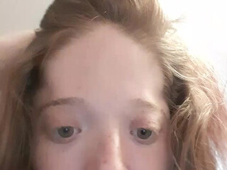 silentprincess young slut masturbating with sex toy