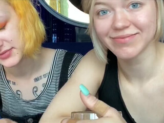 TreshGirls beauty in stockings fucks with phallus