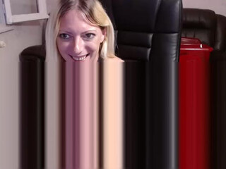 Xviking slut cums off