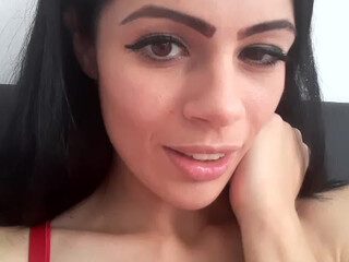 Your mature babe gets a huge ass