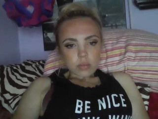 yourbabylynn23 chaturbate gorgeous big boobs