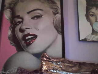 yourbabylynn23 chaturbate wet nipples