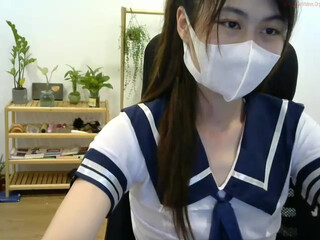 senorita_sweet chaturbate the calf jerks off and cums