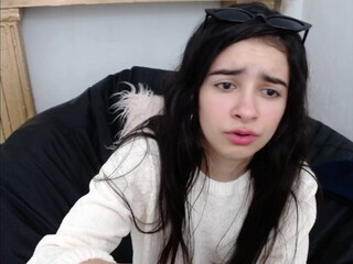 petitee_lunna chaturbate cutie in stockings showed tits