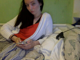 hornypussybae chaturbate chick fucks herself with a big rubber dildo