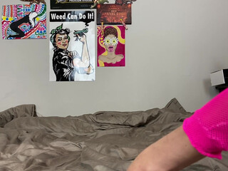 birdyyybby manyvids onlyfans attractive bitch fucks her cap