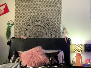 footbaddie manyvids onlyfans tender slim body