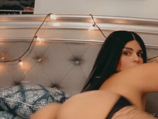 devilsthroat manyvids onlyfans cute women and have fun in  private e