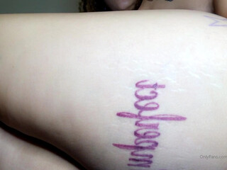 alexislovexxx manyvids onlyfans exquisite slut shows juicy ass