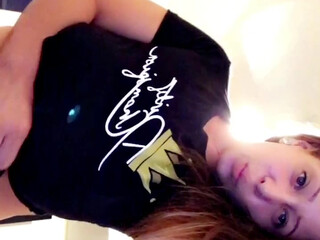 alexislovexxx manyvids onlyfans attractive slut is content with a rubber dick