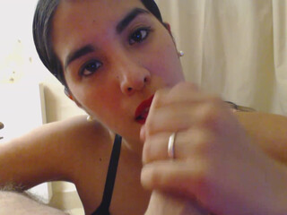 sweetpam  manyvids onlyfans incredible bitch shows off her delicious ass.