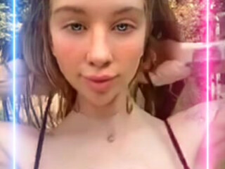 coconutkitty manyvids onlyfans experienced woman paws lips sex
