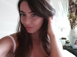 aryana aka sweet ary swtaryana manyvids onlyfans crazy beast develops anus