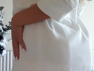 aryana aka sweet ary swtaryana manyvids onlyfans juicy breasts and smooth pussy