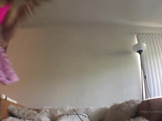 sofia moon manyvids onlyfans tasty babe fucks her anus