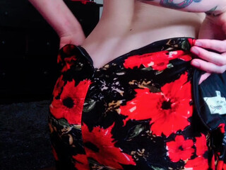 lilliannee manyvids onlyfans slut pussy fingers in pussy