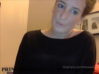 khloeexo manyvids onlyfans skinny beauty jerks off in her shower