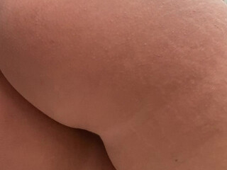 candy o????ian manyvids onlyfans beauty pulls the clitoris with a vibrator