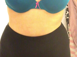 valentina rose manyvids onlyfans gorgeous girl finished from a rich handjob