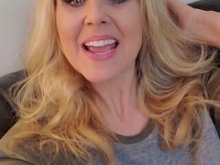therealjuliaann manyvids onlyfans understega