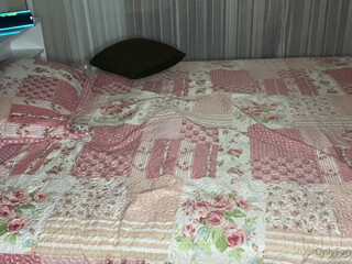 kathts manyvids onlyfans mature fat lady jerking off her cunt