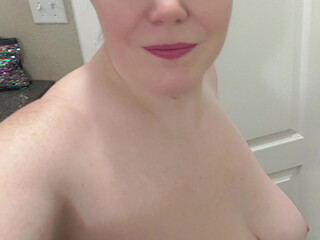 kimswallows manyvids onlyfans slutty confidant gently masturbates pussy