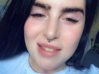 lucyloe manyvids onlyfans babe in stockings fucks both holes