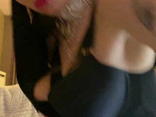 insanelyvain manyvids onlyfans big breasted dance dances naked