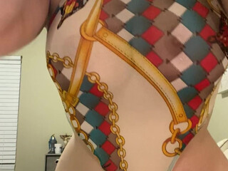 insanelyvain manyvids onlyfans larynx