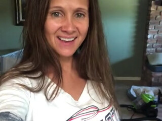 hotwiferio manyvids onlyfans amazing wench fucks herself with sex toys