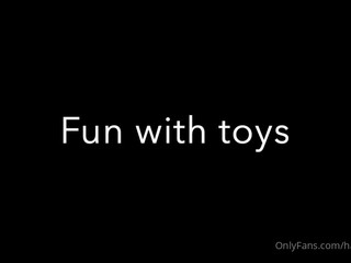 happycougar manyvids onlyfans cute girls fuck every crevice