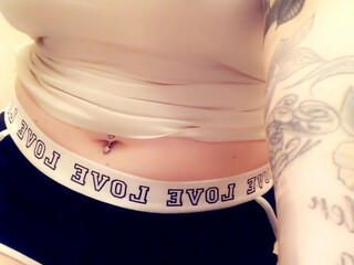 doubleddaisyyy manyvids onlyfans advertising promo video charming bitch