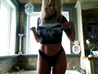 californiachick manyvids onlyfans charming babe masturbates shaved vagina