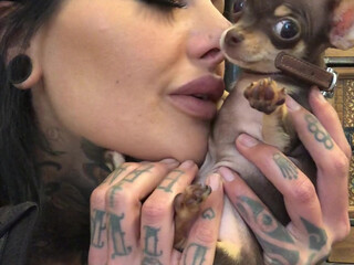 mara inkperial manyvids onlyfans busty brunette chats in free chat