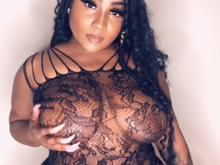 malibuxte manyvids onlyfans Curly woman