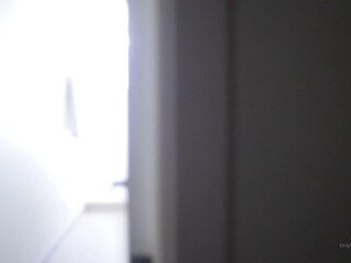 livstixs manyvids onlyfans experienced woman paws lips sex