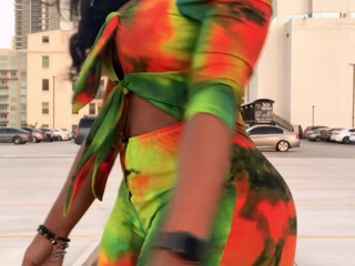 lastarya manyvids onlyfans likes to hammer in all holes