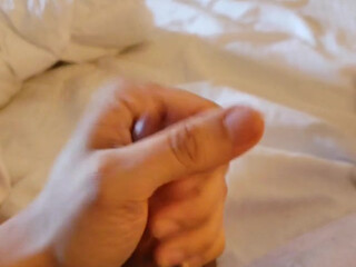 kristilacroix manyvids onlyfans magnificent prankster shows herself naked on the street