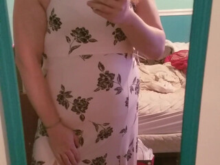 brooketaylor manyvids onlyfans hot bitches shine small tits on camera