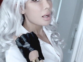 sofiahayat manyvids onlyfans nude slut masturbates shaved vagina