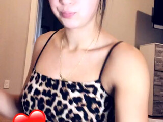 rocketkylie manyvids onlyfans bitch cums