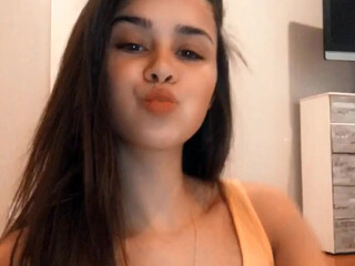 rocketkylie manyvids onlyfans busty hottie fucks handjob cunt