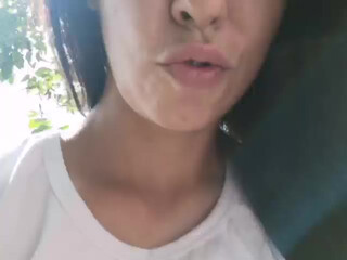 Twix nude swell rubs the vagina